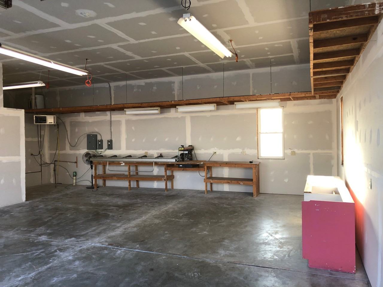 4909 Kutztown Rd - Photo 2 of 6