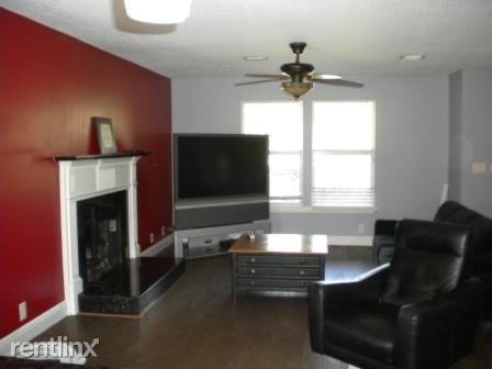 17593 Rocky Pines Rd - Photo 3 of 11