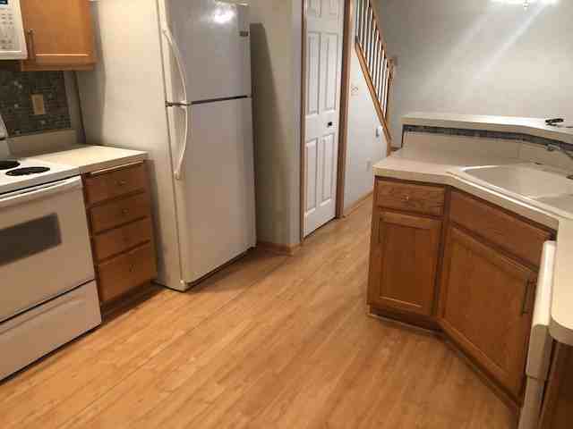 1939 Bluestem Ln - Photo 3 of 9