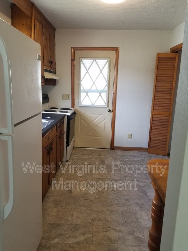 107 High St - Photo 3 of 9