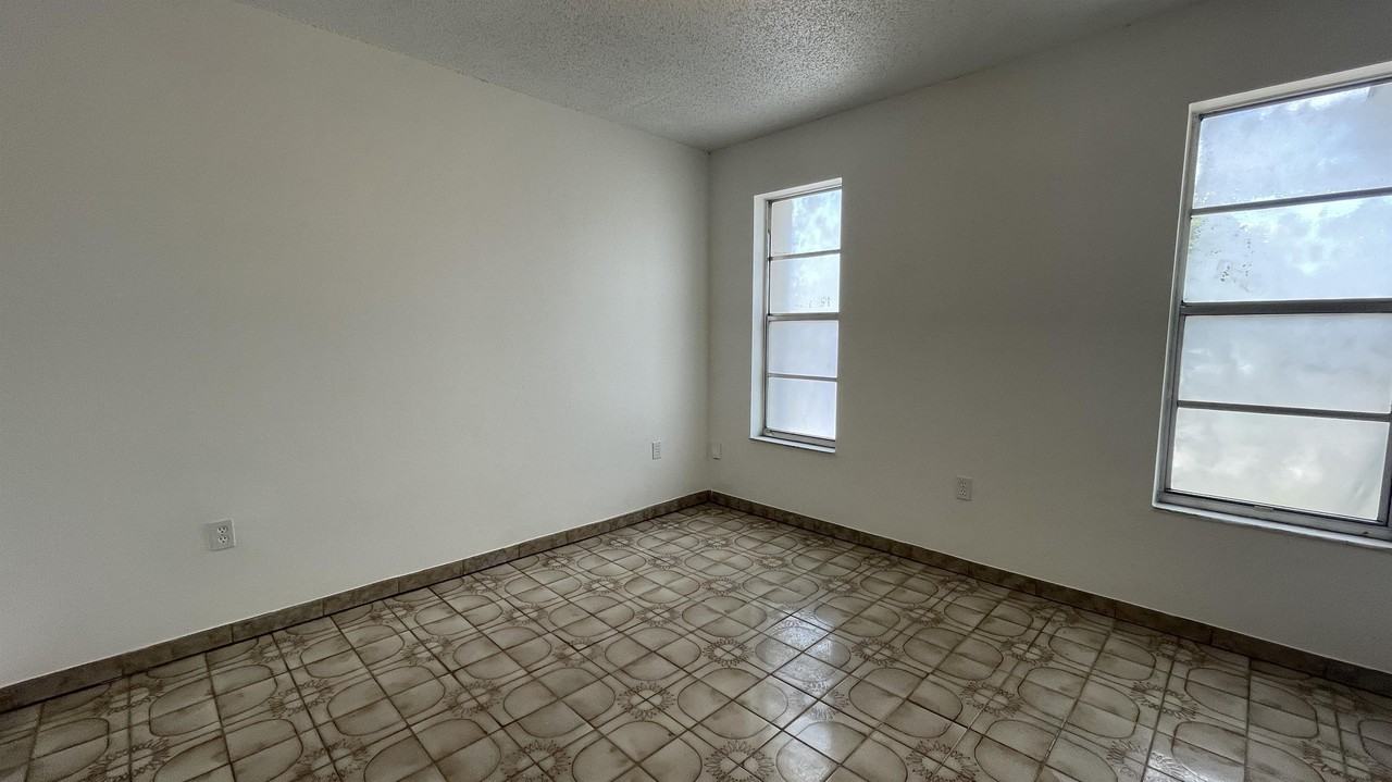 230 Nw 51st Ave #223 - Photo 6 of 41