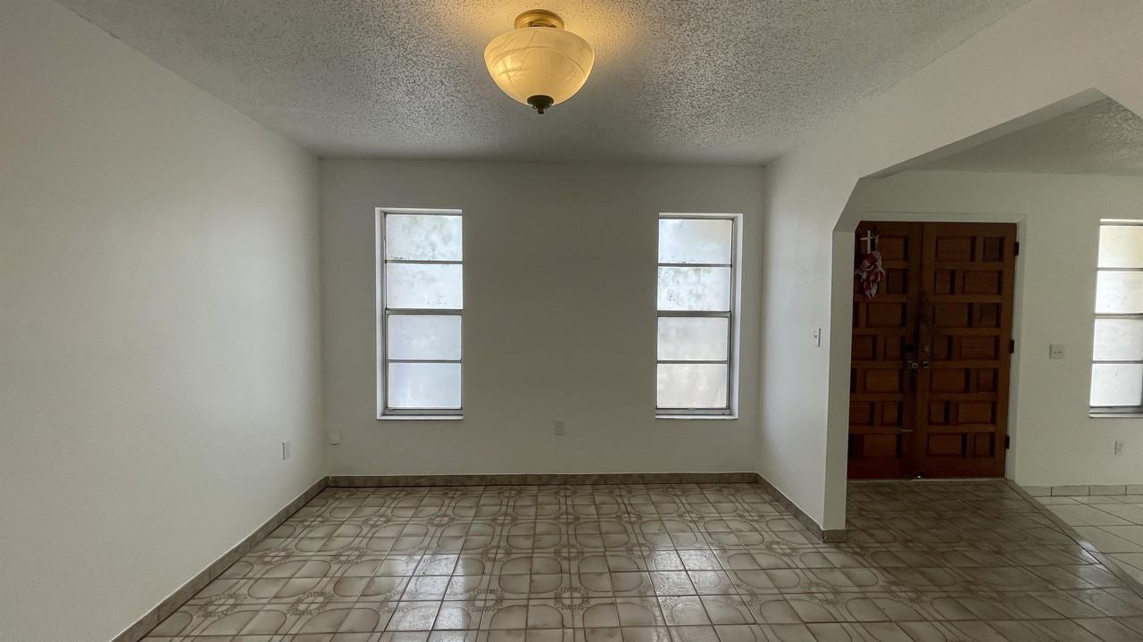 230 Nw 51st Ave #223 - Photo 7 of 41