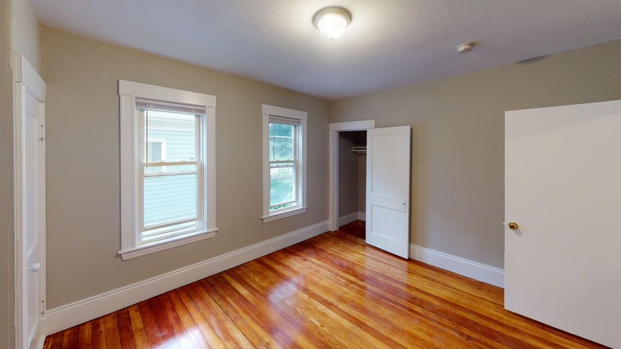 21 Pennsylvania Ave #23 - Photo 7 of 10