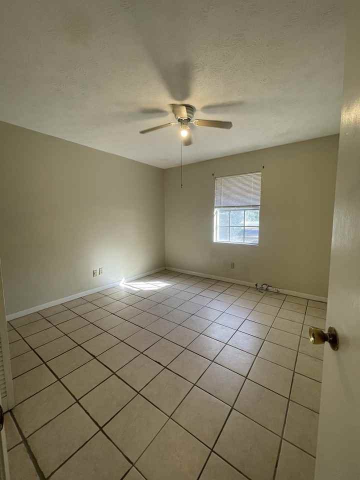 City Blvd 803 - 4 #4 - Photo 2 of 6
