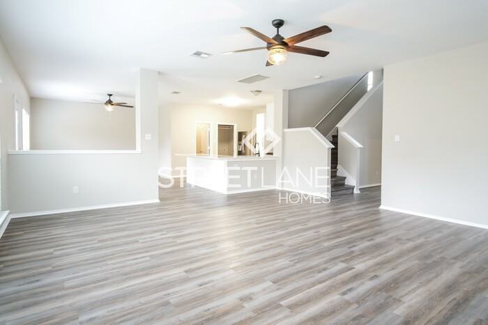 3632 Sandy Brook Dr - Photo 3 of 15