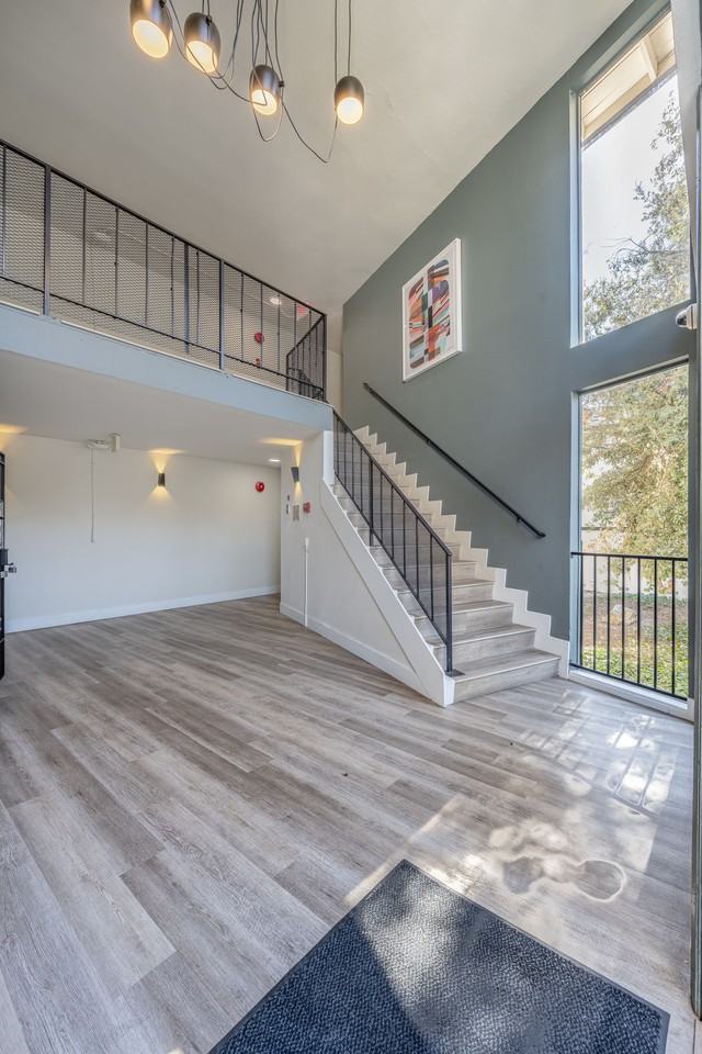 The Hills Apartments at Thousand Oaks - Photo 7 of 9