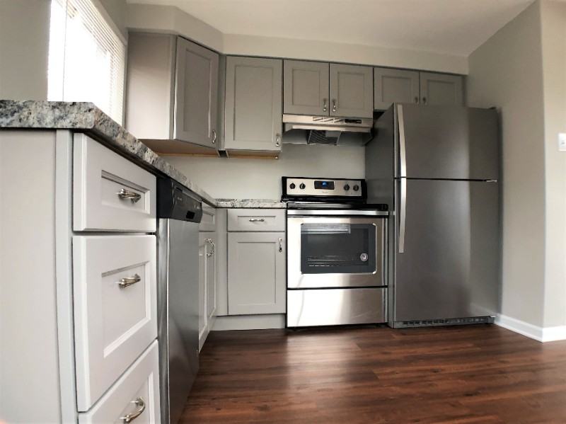 162 Pointview Rd #2 - Photo 2 of 11