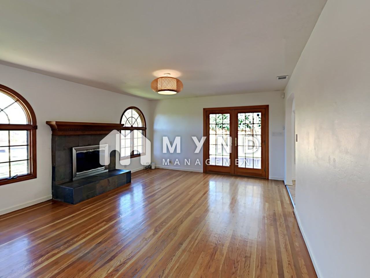 3731 Erlewine Cir - Photo 2 of 20