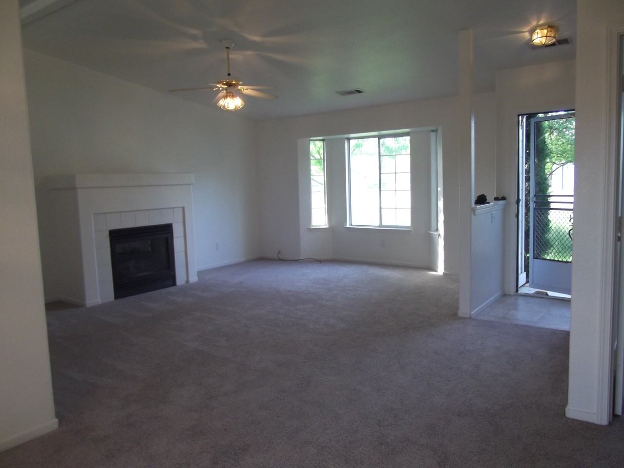 20853 Musket Way - Photo 2 of 7