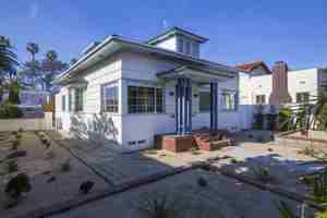 featured image of 1344 Torrey Pines Rd #1344