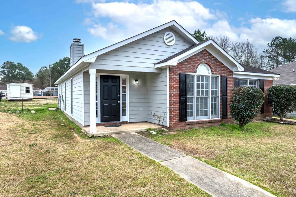 5718 Stoneridge Dr - Photo 3 of 20