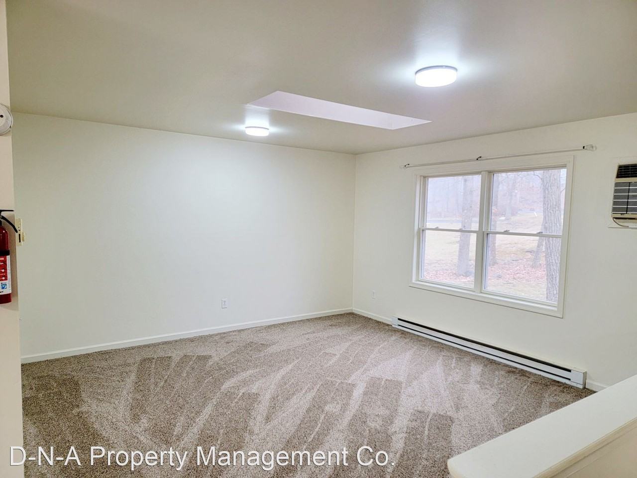 3676 3676 Bristol Circle E Drive - Photo 2 of 13