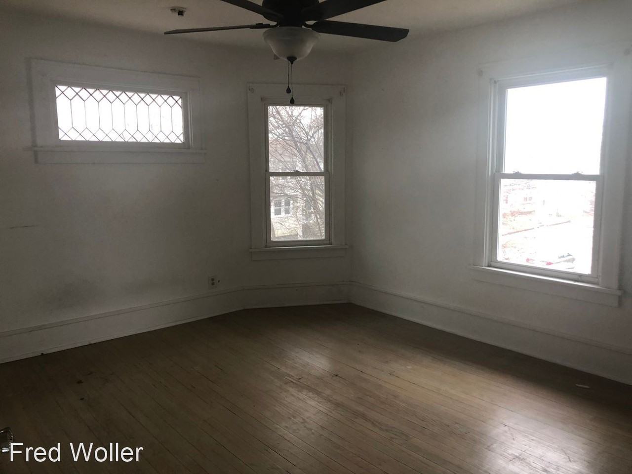 1527 18th St - Photo 3 of 18