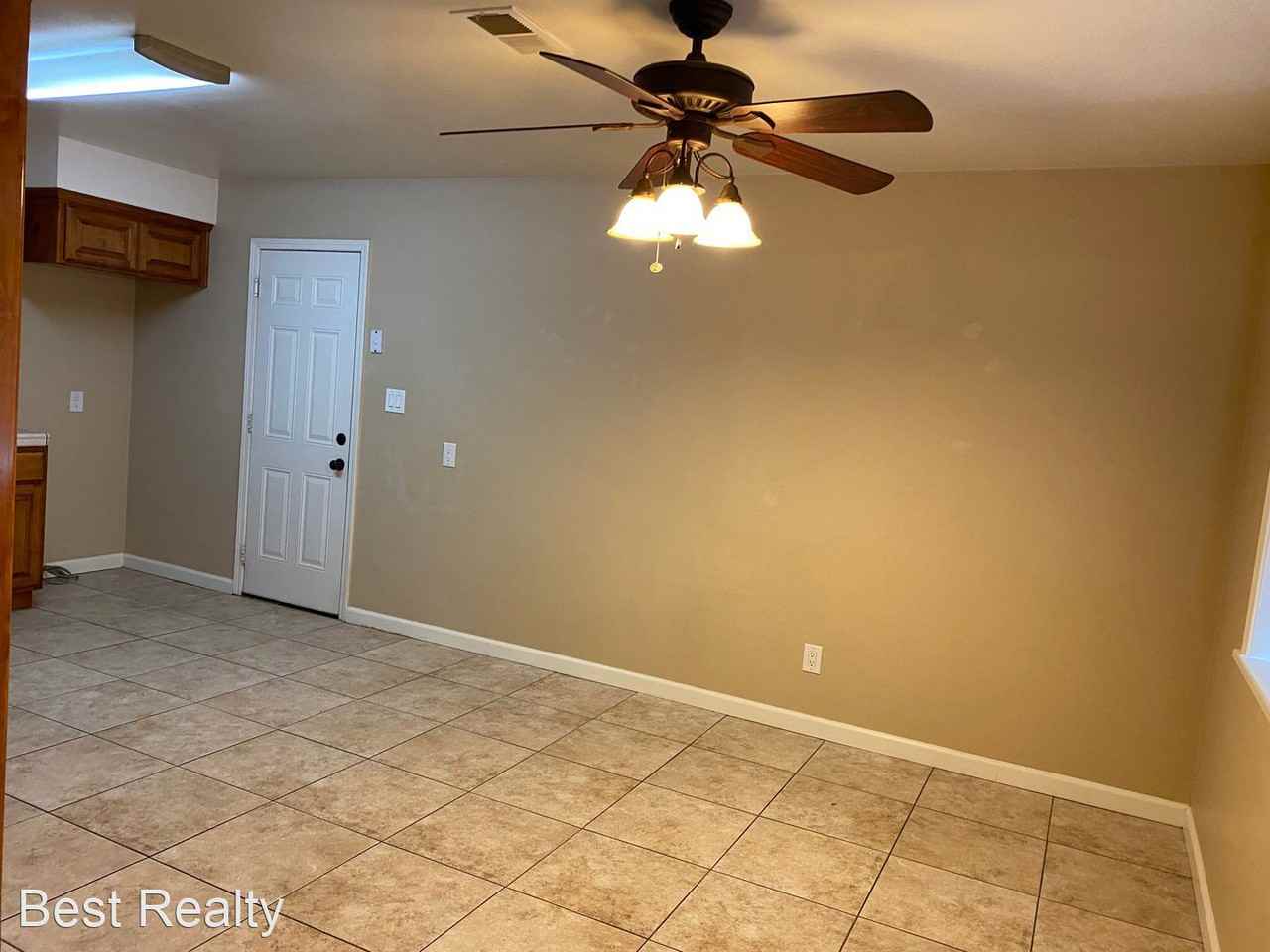 810 Kelton St - Photo 3 of 22