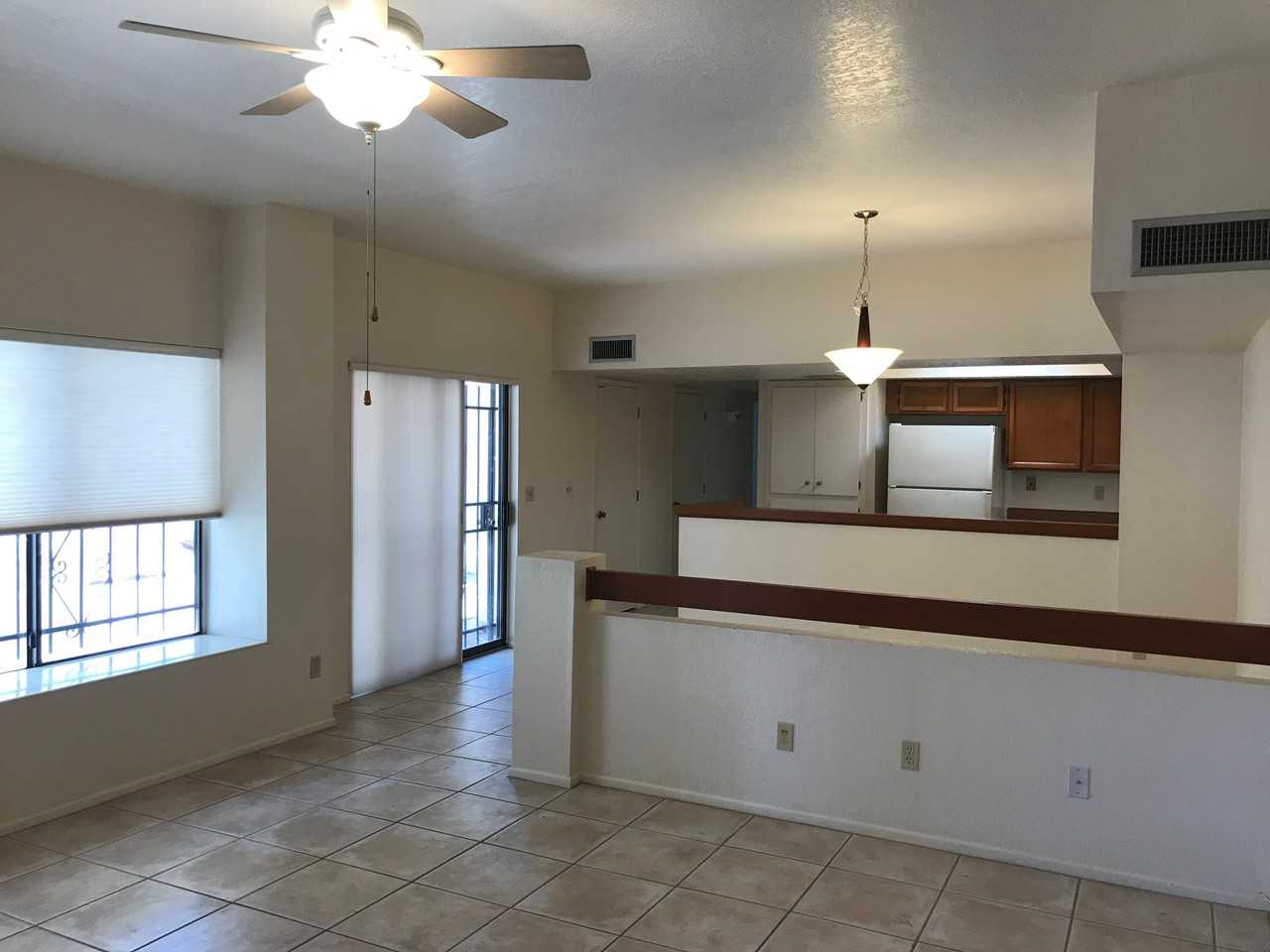 716 N Hayden Dr - Photo 3 of 33