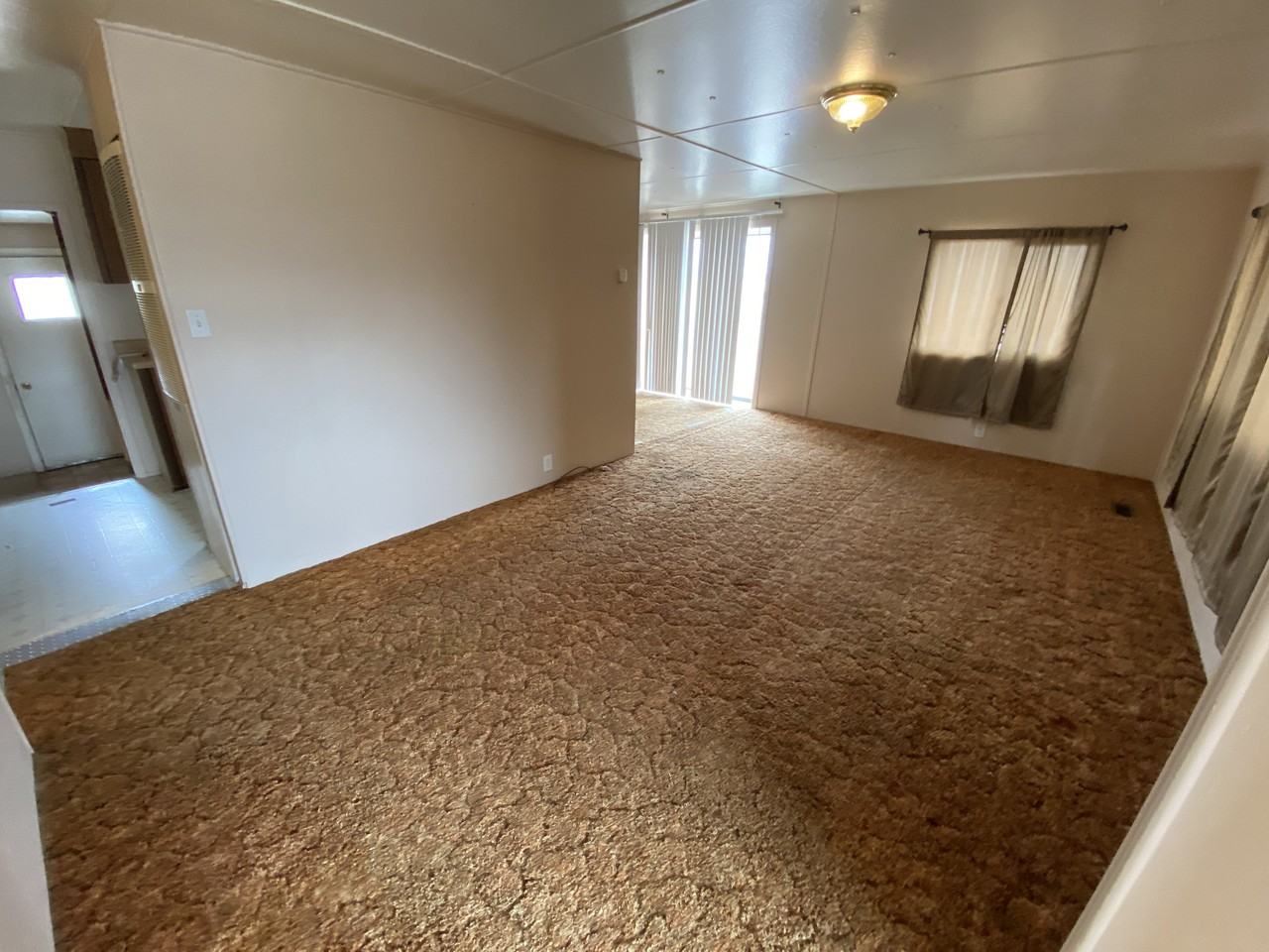 2727 E Ave - Photo 2 of 10