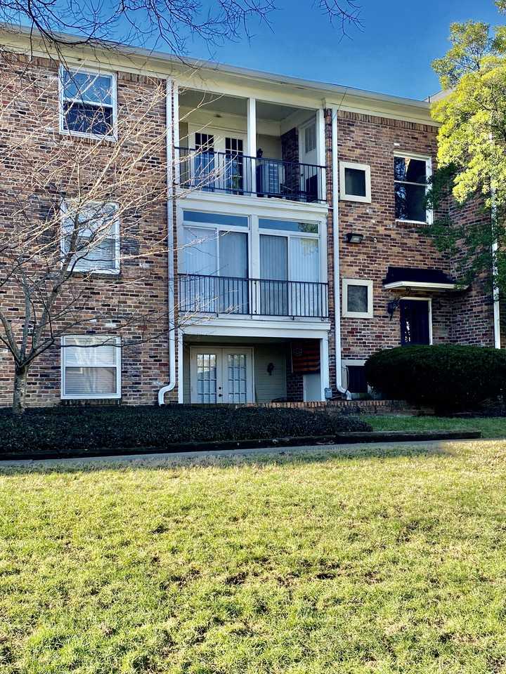 5025 Hillsboro Pike - Photo 3 of 14