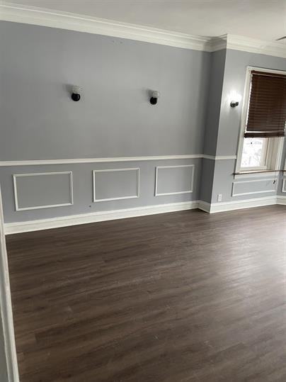 7933 South Champlain Avenue - Photo 3 of 41