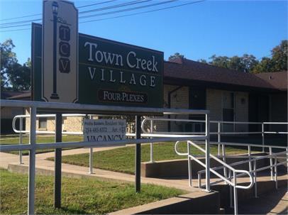 Town Creek Village Apartments 2360 W Denman St, Stephenville, TX