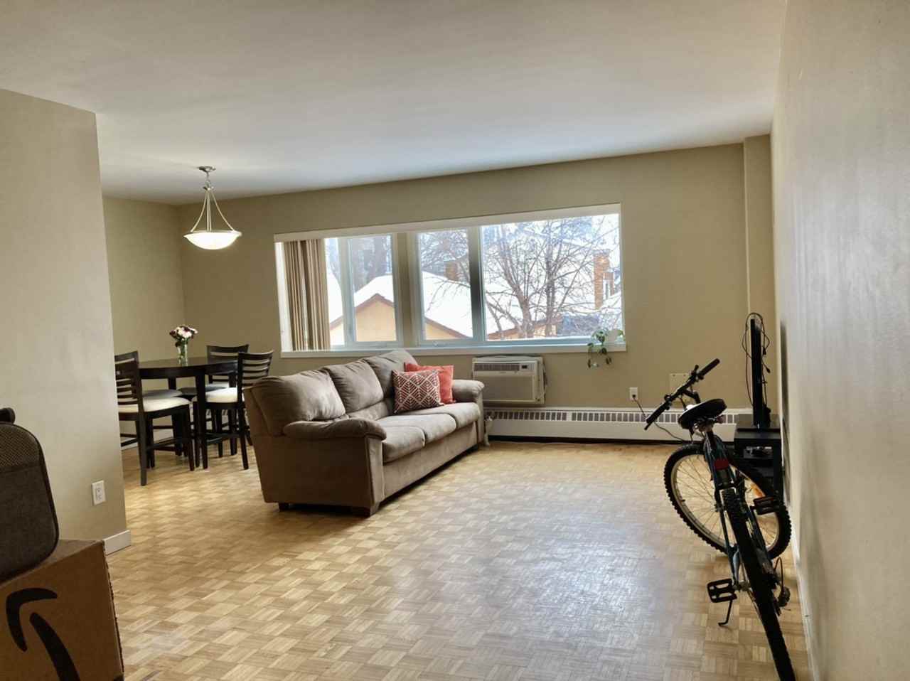 1650 Pembina Hwy, Winnipeg, MB R3T 2G3 2 Bedroom Apartment for 1,170