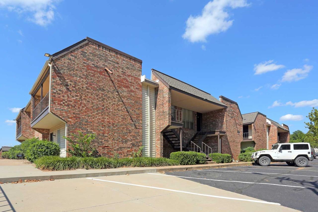 Bricktown Apartments - Photo 2 of 25