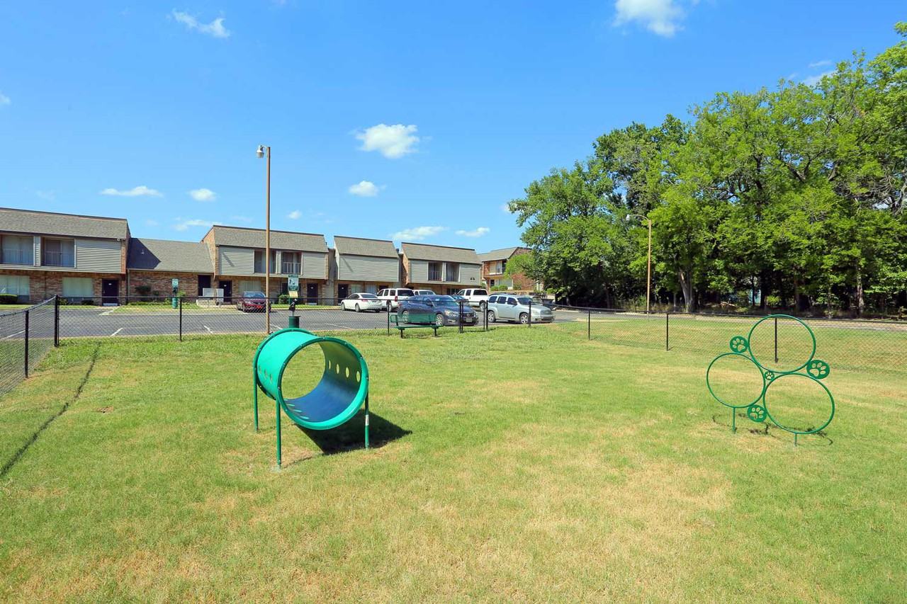 Bricktown Apartments - Photo 6 of 25