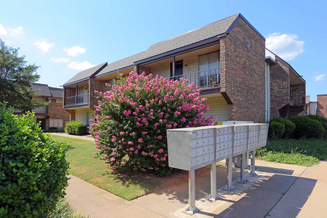 Bricktown Apartments - Photo 7 of 25