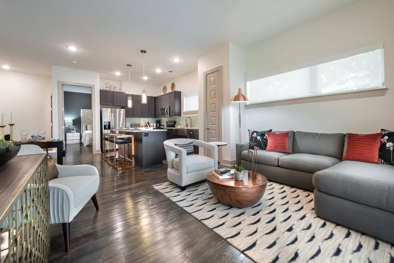 Atlas Waterside - Photo 2 of 48