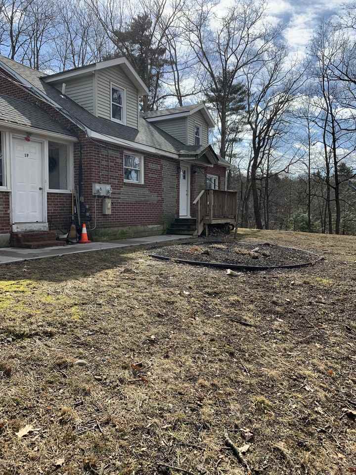 15 Minisink Ave - Photo 3 of 21