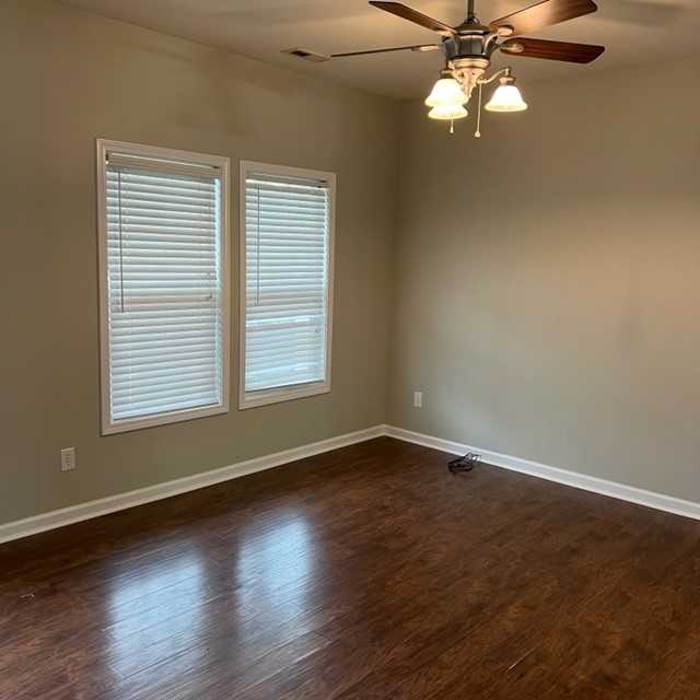 1043 Jade Ln #1 - Photo 6 of 40