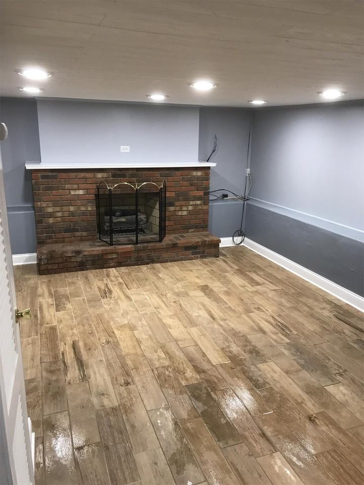 1241 8th St #1 - Photo 3 of 9