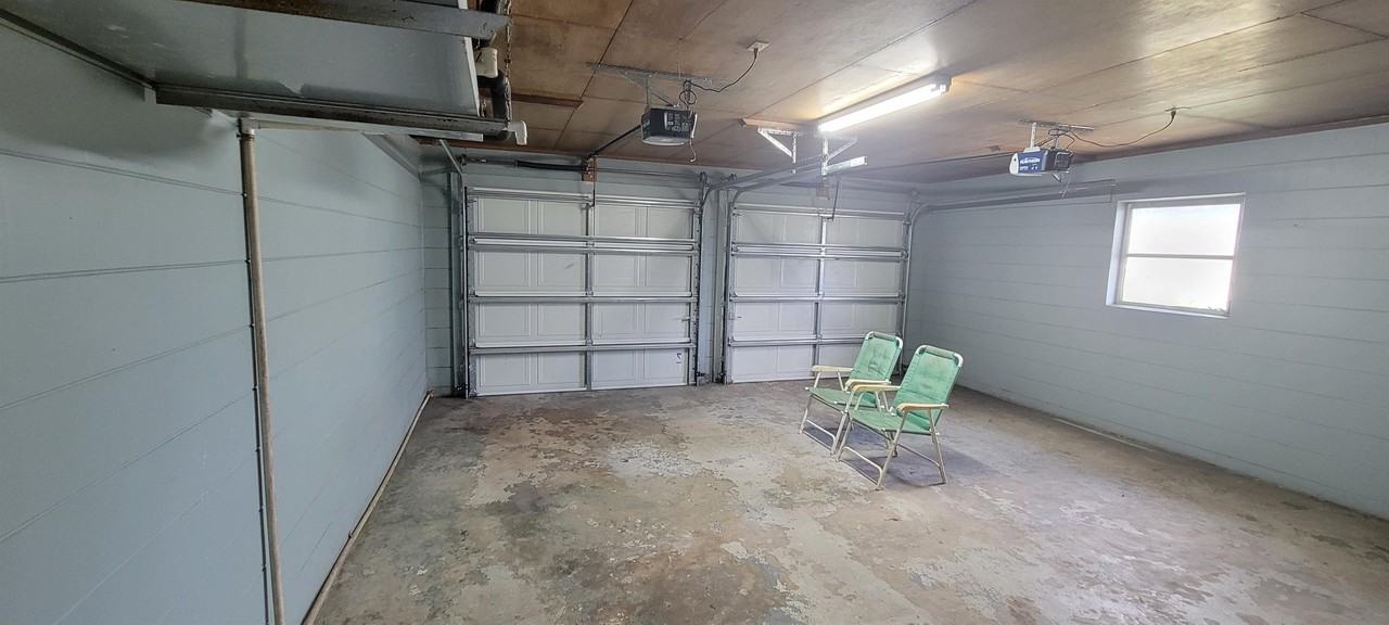 842 Hillside Ave #1 - Photo 2 of 13