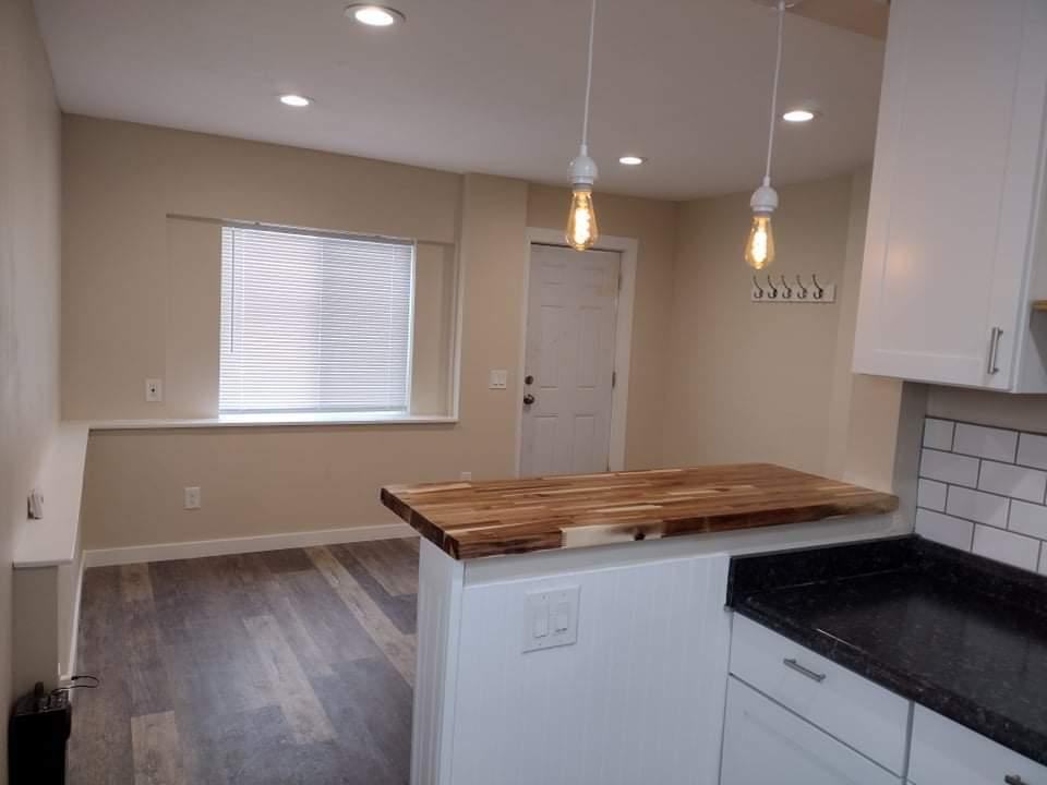 722 E 5th St #1 - Photo 2 of 9