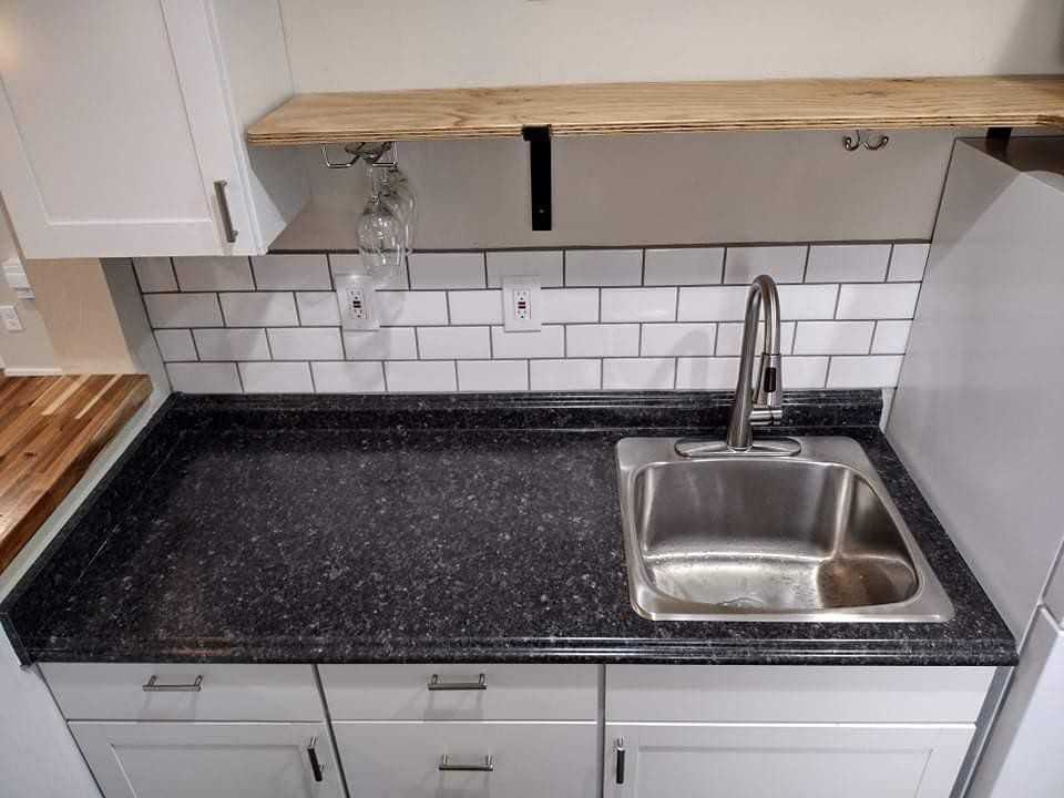 722 E 5th St #1 - Photo 5 of 9