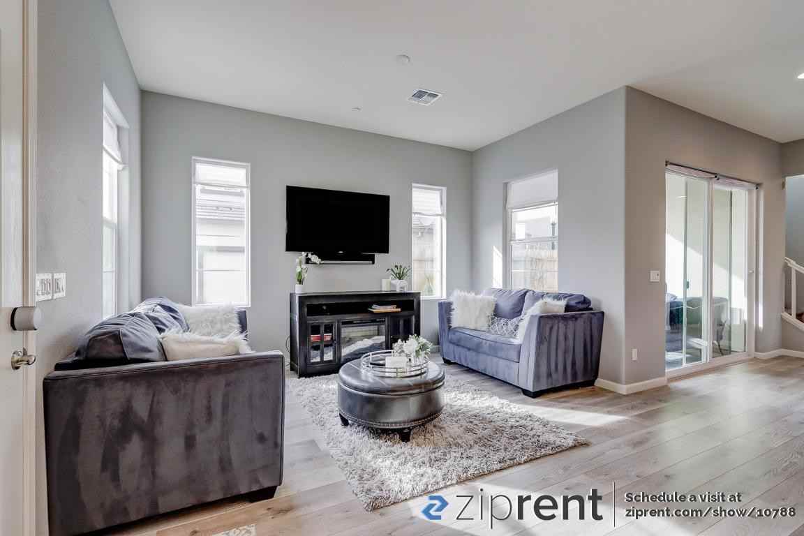 3761 Gulf Of Haifa Ave - Photo 2 of 20