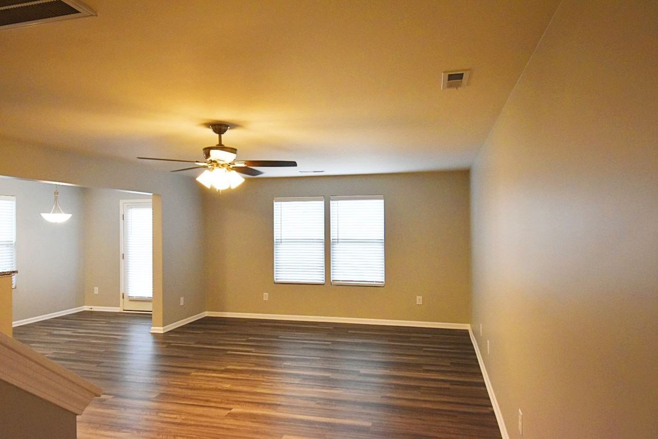 253 Henry Steel Dr - Photo 3 of 11