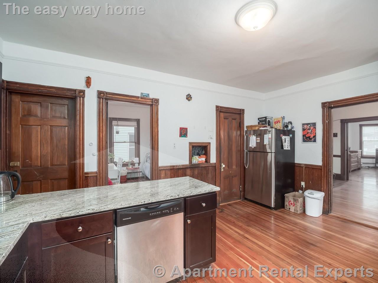 318 Beacon St #2 - Photo 3 of 16