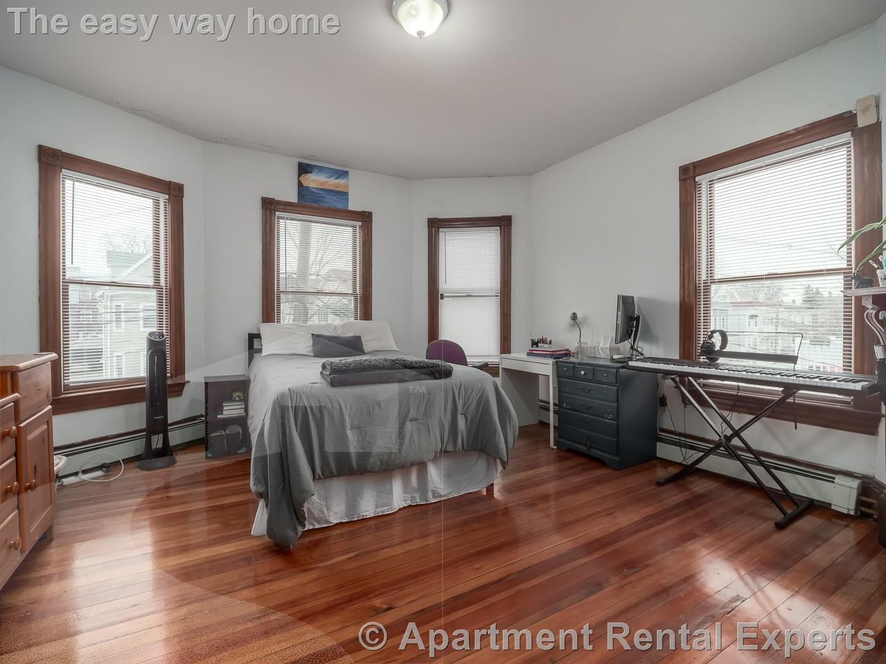 318 Beacon St #2 - Photo 4 of 16