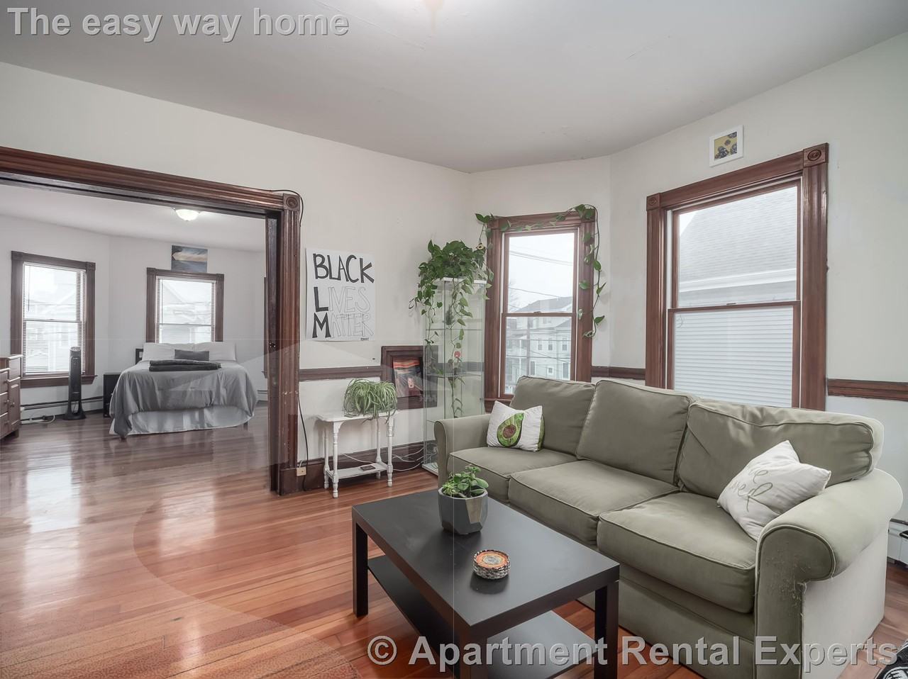 318 Beacon St #2 - Photo 7 of 16