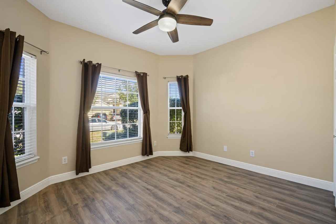 3396 Gerber Daisy Ln - Photo 3 of 10