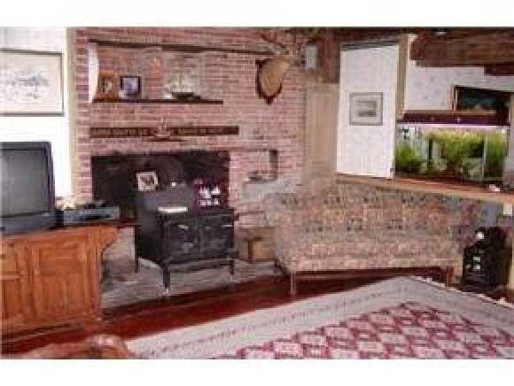 477 Belknap Mountain Rd - Photo 3 of 25