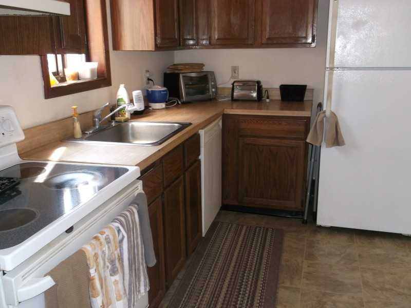 87 E Shore Dr - Photo 2 of 14