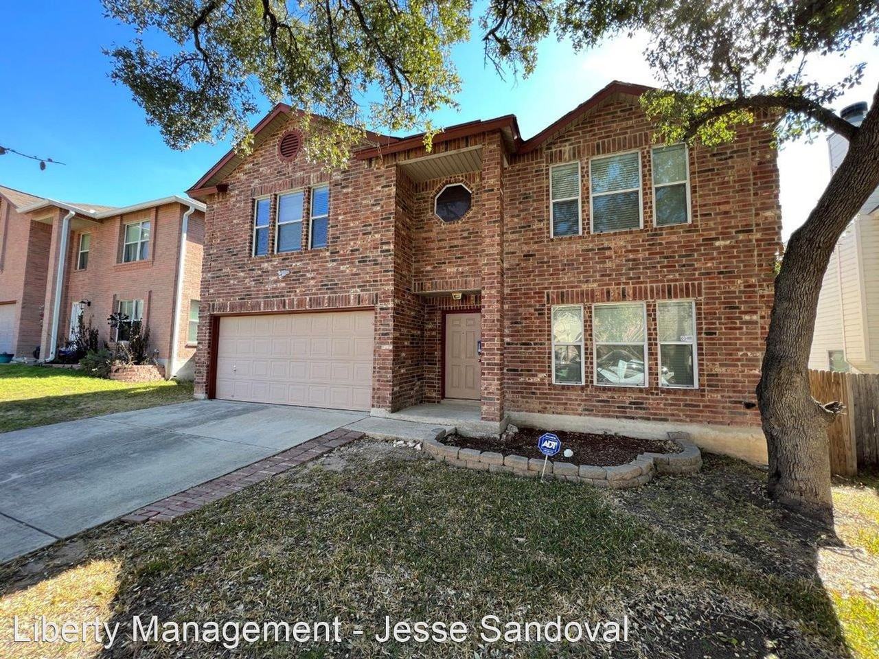 11712 Paddlebrook - Photo 2 of 41