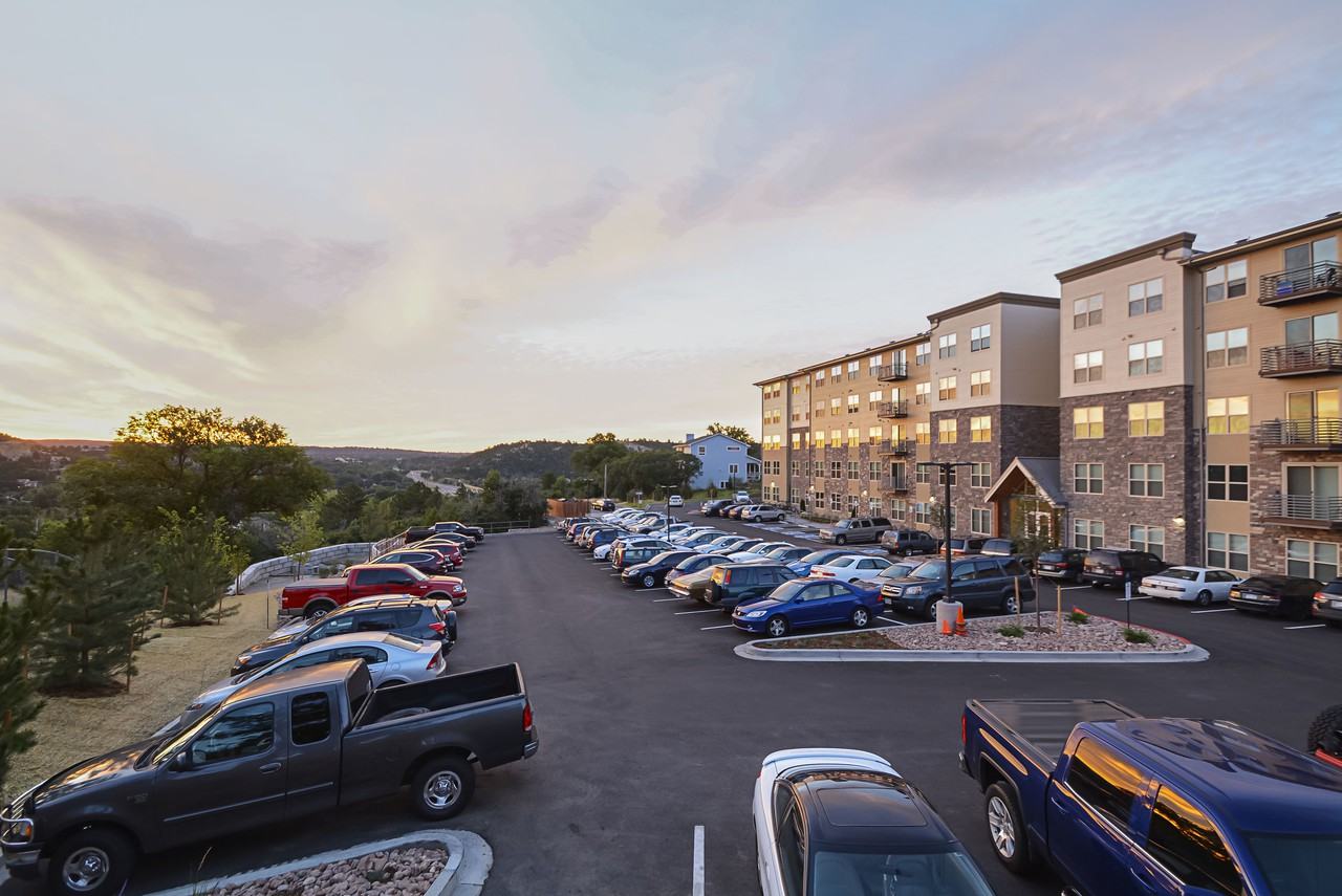 Lookout on Cragmor | Student Housing - Photo 5 of 26