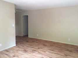 featured image of 787 E Harmon Ave