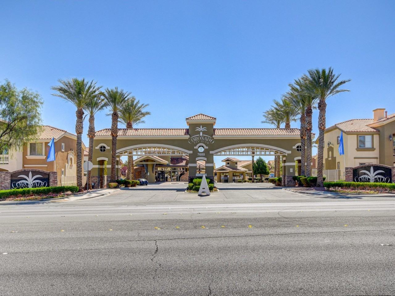 Coronado Bay Club - Photo 2 of 50