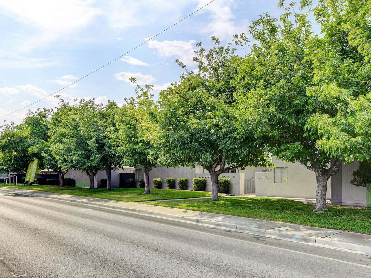 Green Acres - Photo 6 of 36