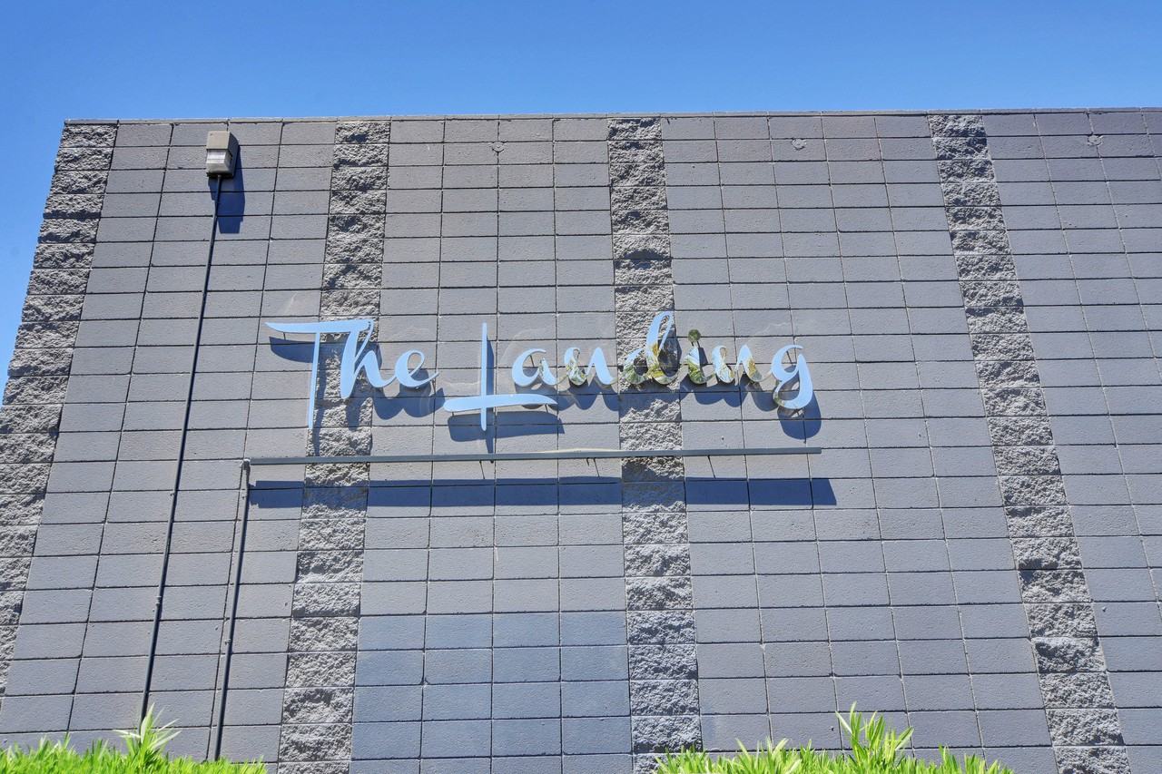 The Landing - Photo 4 of 32