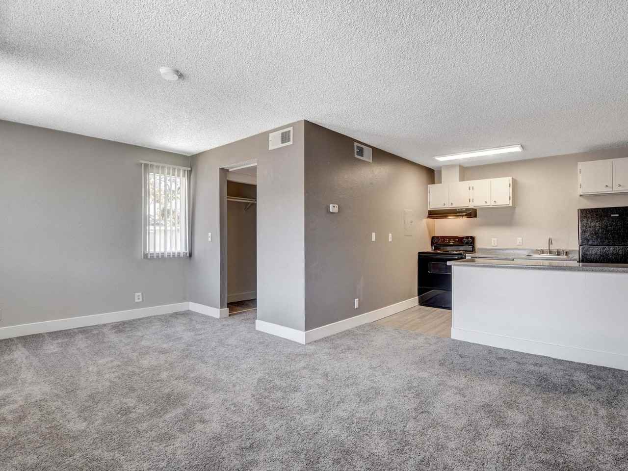 Park 80 - Photo 4 of 43