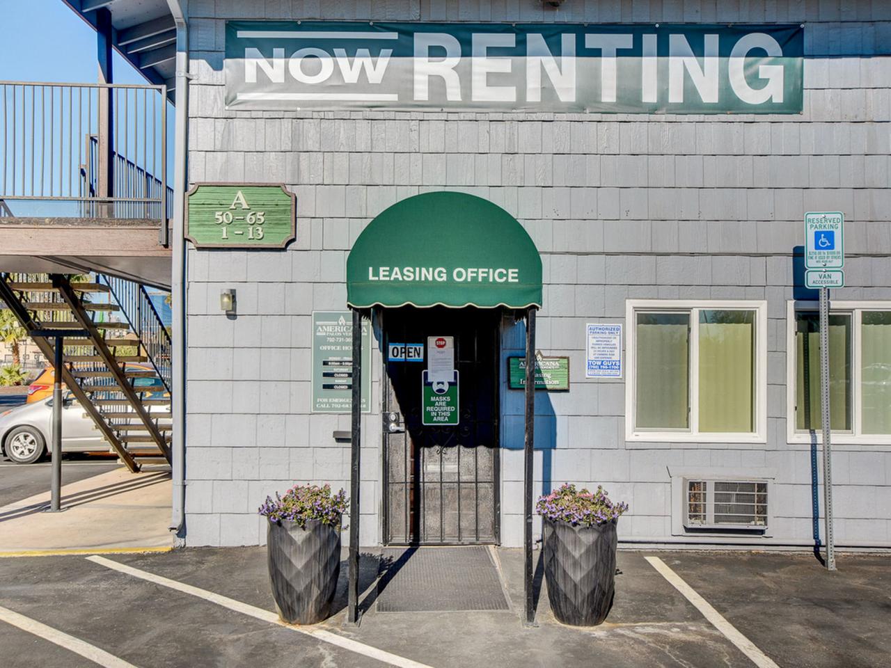 Americana - Photo 4 of 20